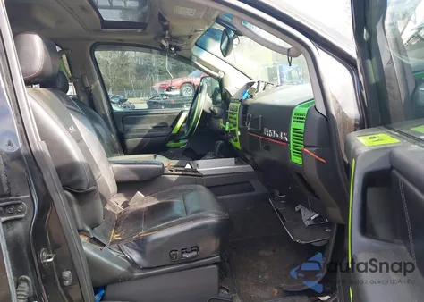 2008 Nissan Titan Pro-4X z USA, uszkodzony, nr VIN 1N6AA07F18N313114